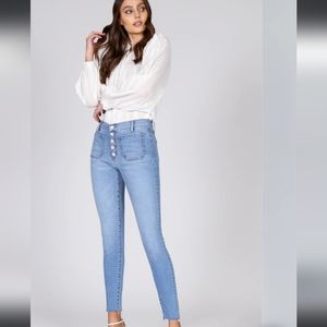 Black Orchid Ava Patch Pocket Skinny jeans